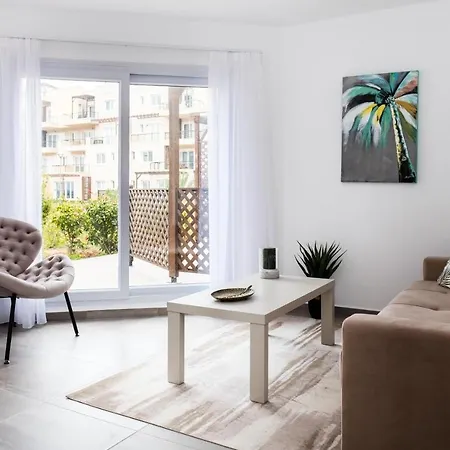 Penthouse Apartment 2 Bedrooms Paradise Beach Front *