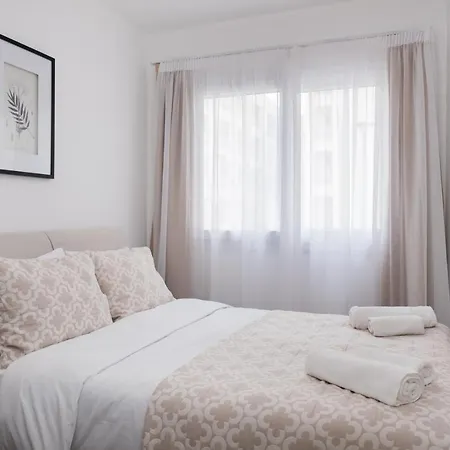 Penthouse Apartment 2 Bedrooms Paradise Beach Front Διαμέρισμα *