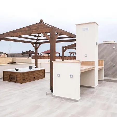 Penthouse Apartment 2 Bedrooms Paradise Beach Front *
